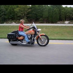 Meet your Posher, Carolyn